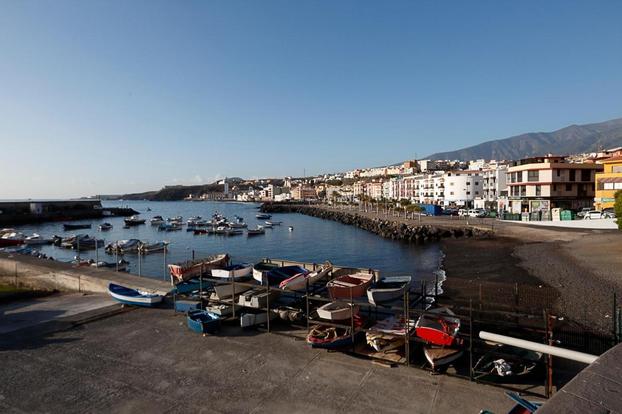 Apartment Frente Al Puerto De A 20 Metros De La Playa. *